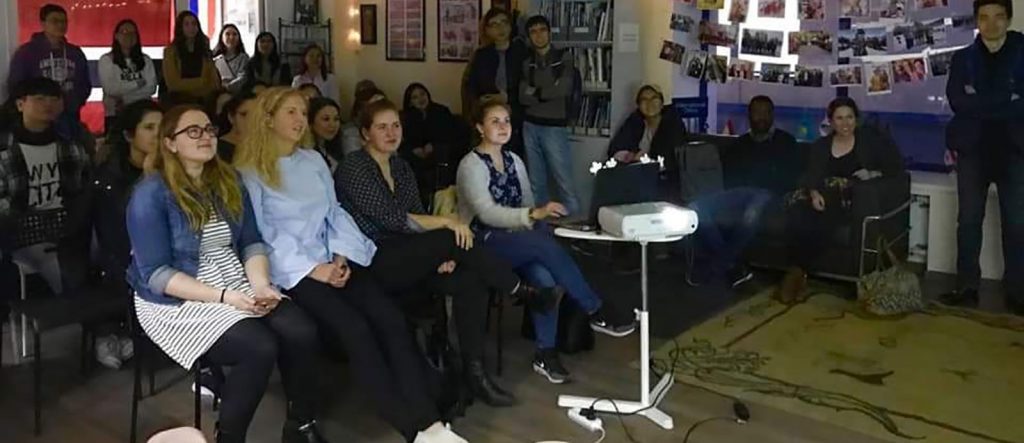 COUNTRY-DAY-AUSTRIA,-SWEDEN,-SINGAPORE,-INDONESIA-(2)